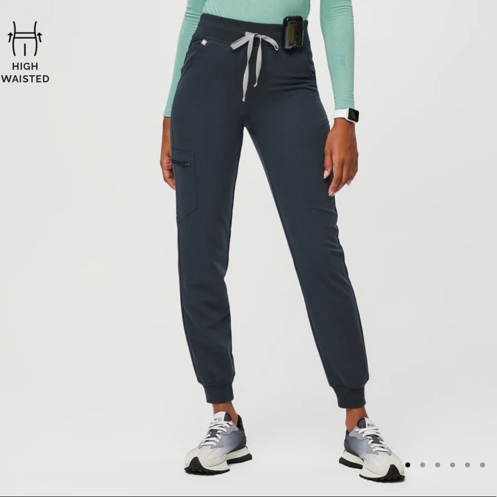 Figs Dark Harbor High Waisted Zamora Jogger Scrub Pants 2.0 (M)